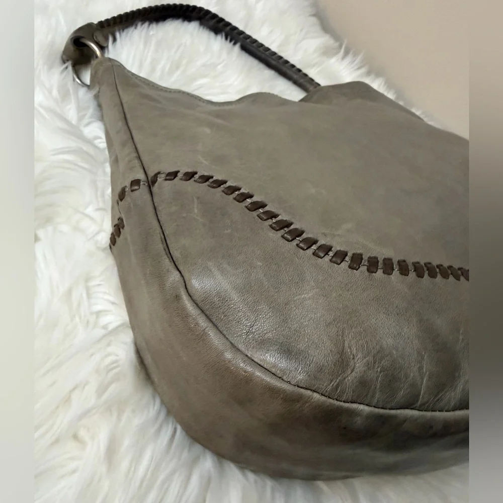 Frye chic hobo
